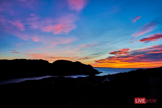 achmelvich sunset on loch roe 